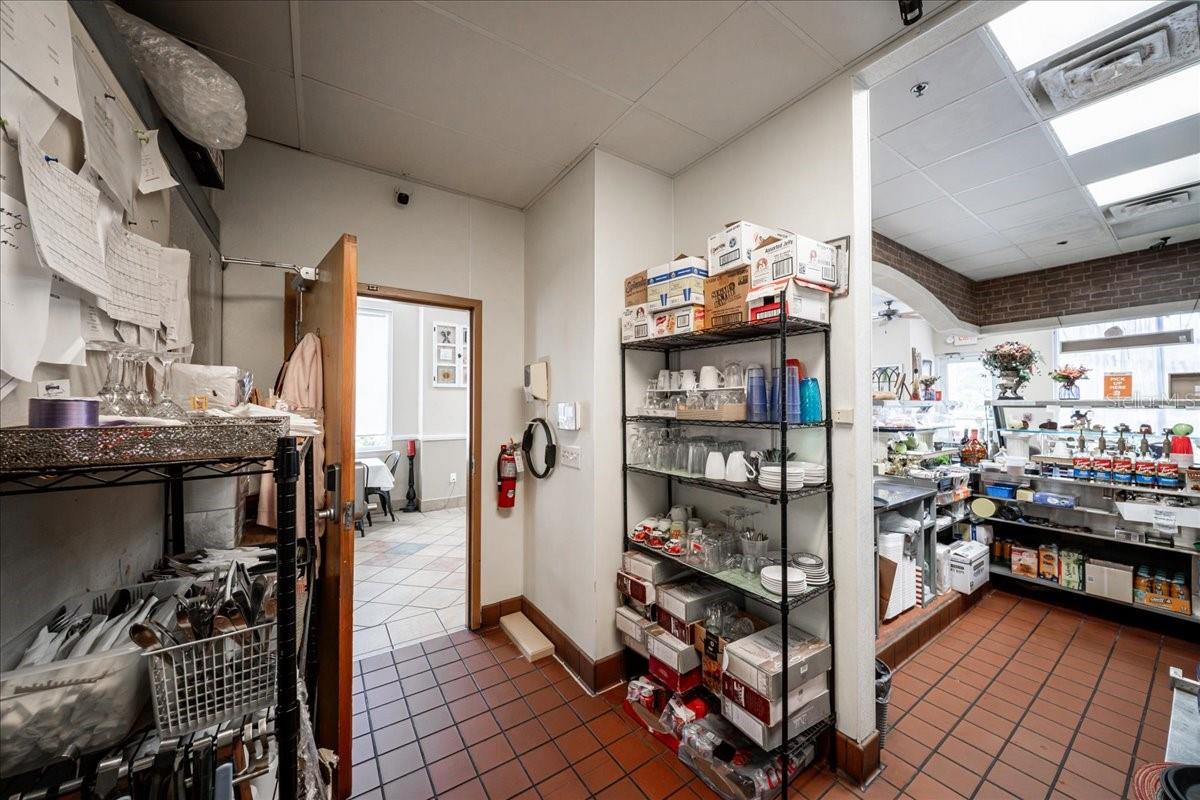 1740 E VENICE #19