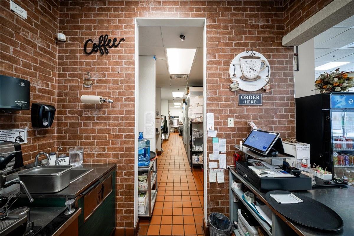 1740 E VENICE #19