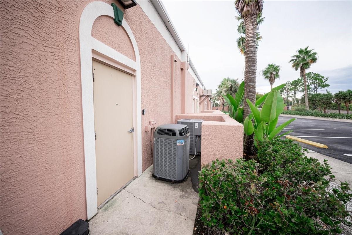 1740 E VENICE #19