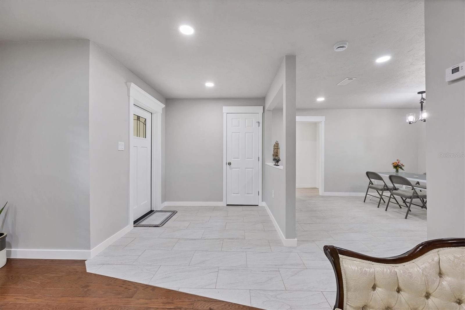 336 TIMBRUCE LN NW