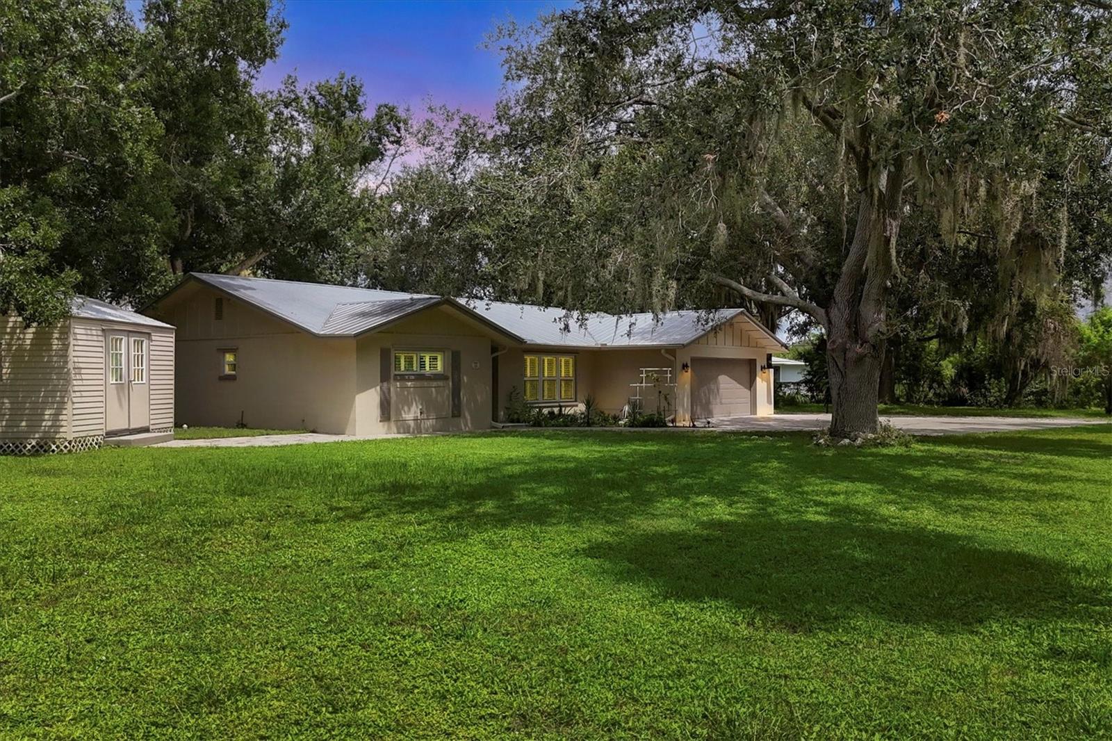336 TIMBRUCE LN NW