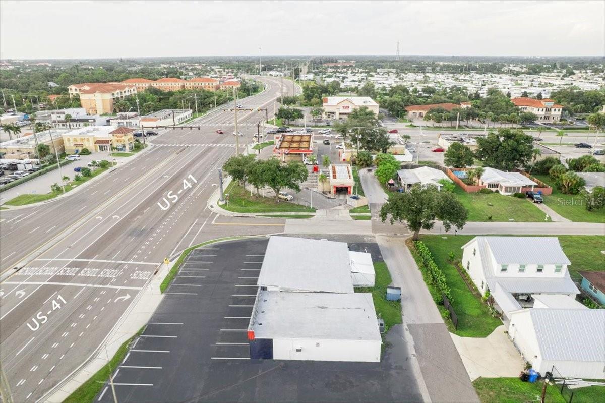 201 US HIGHWAY 41 BYP S