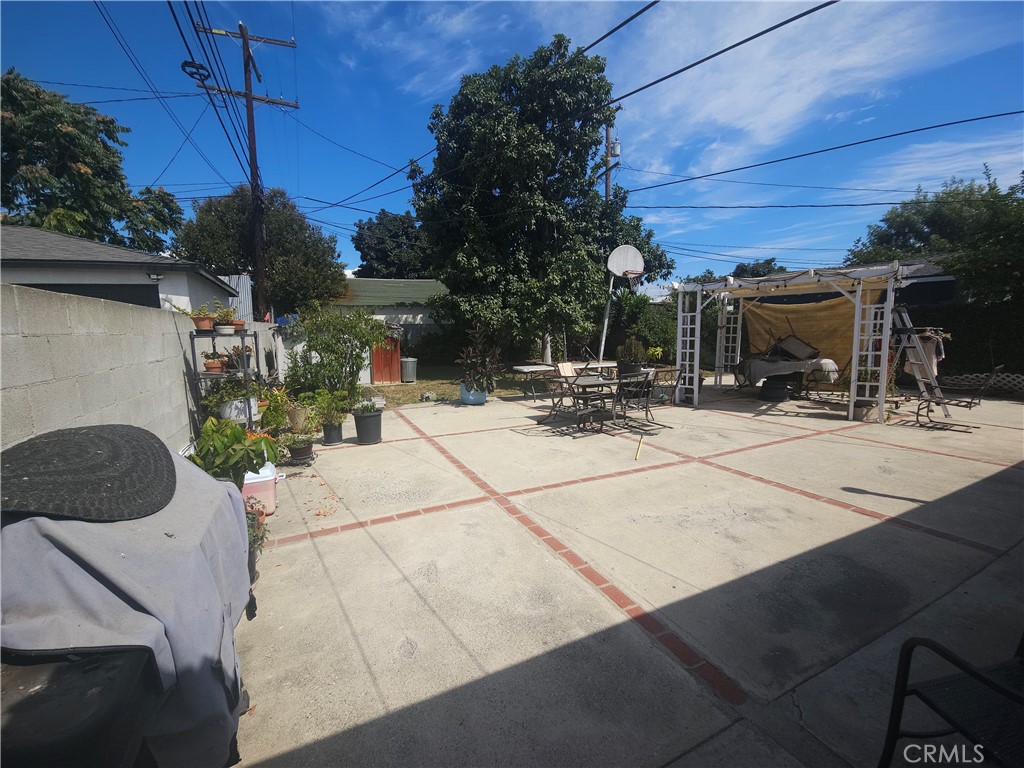 4523 Arlington Avenue