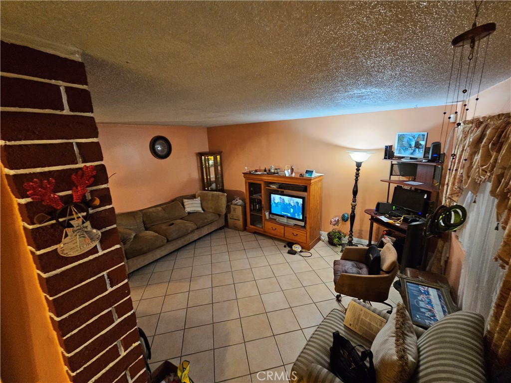 4523 Arlington Avenue