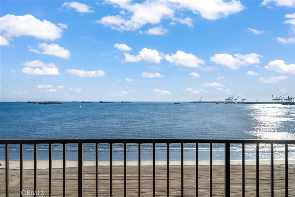 1750 E Ocean Boulevard 905