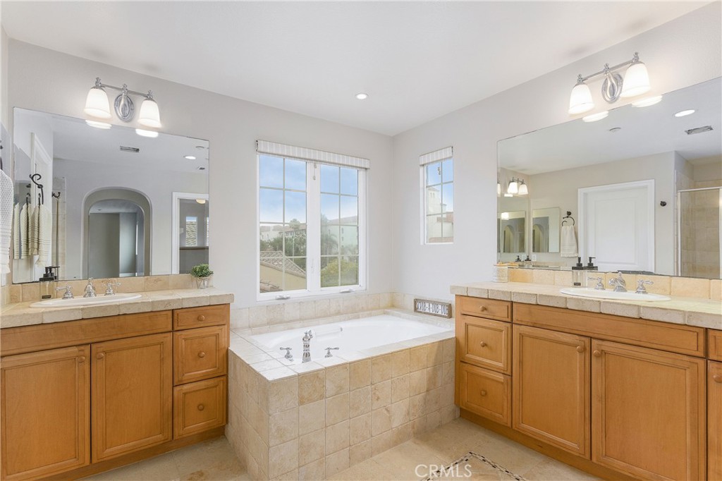 21391 Armilla Circle