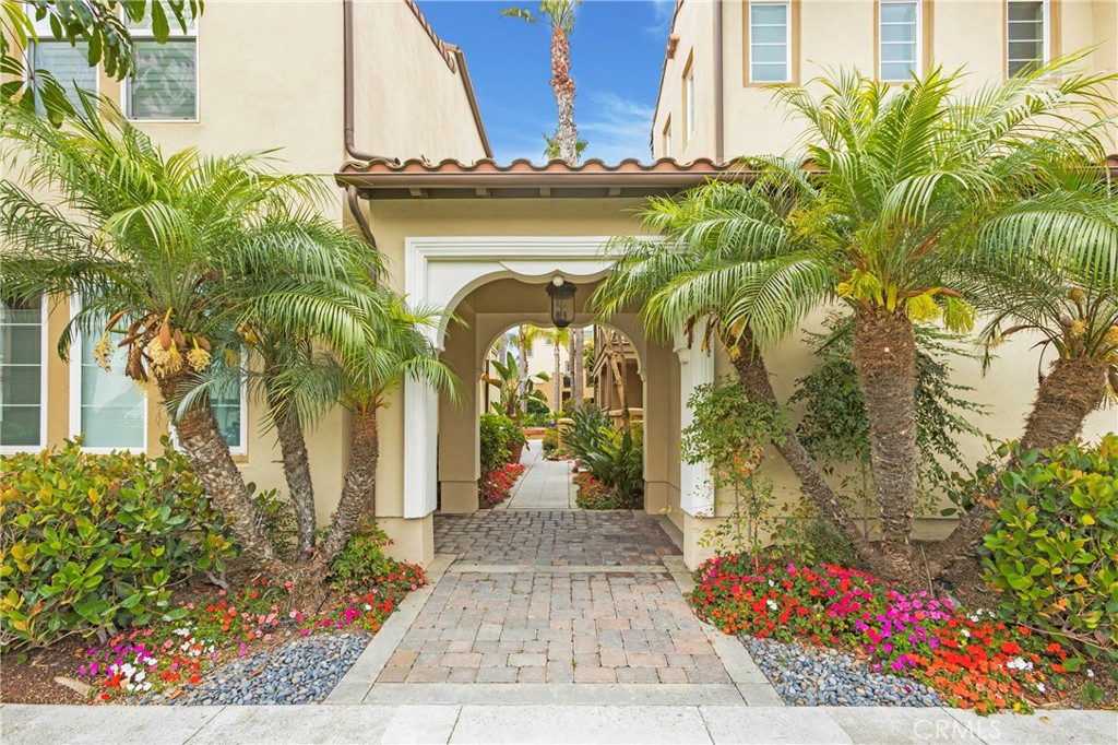 21391 Armilla Circle