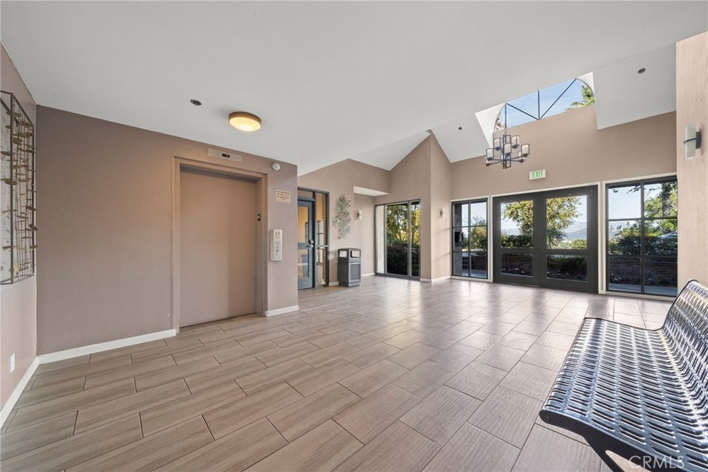 4280 Via Arbolada 207