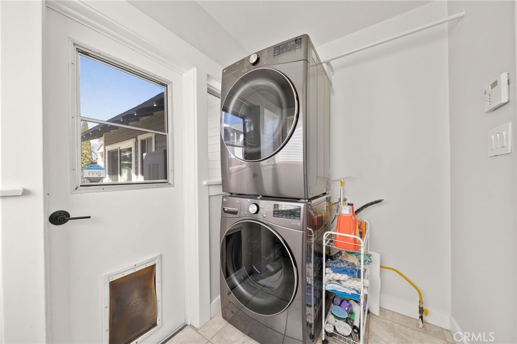 607 E Commonwealth Avenue