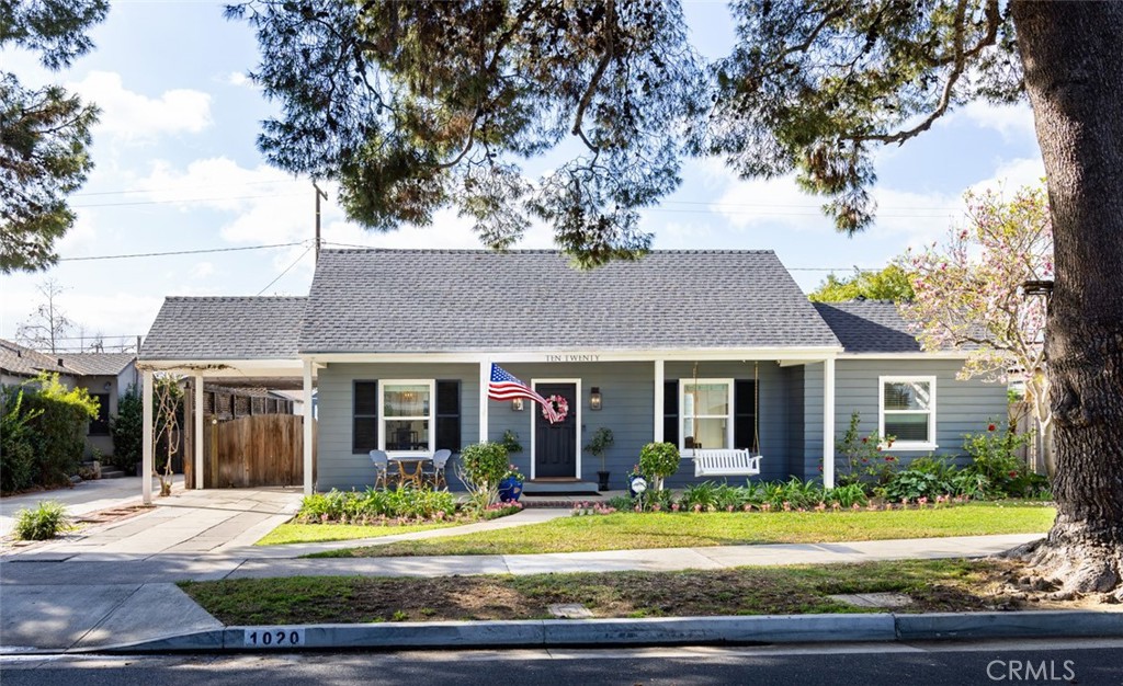 1020 N Lowell Street