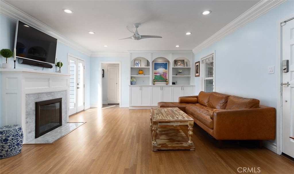 1020 N Lowell Street