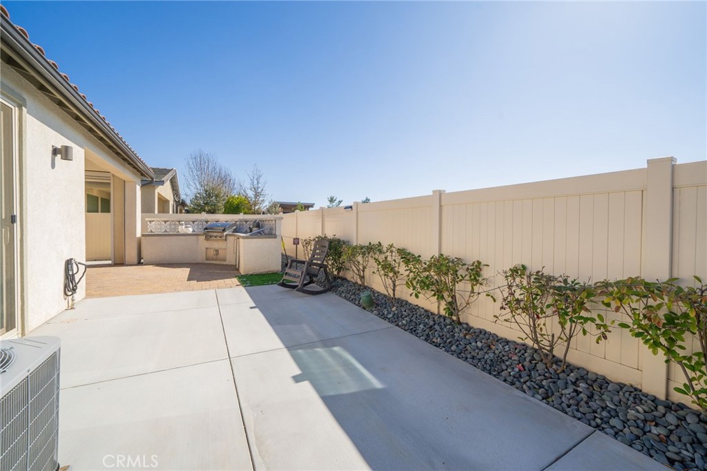 1525 Overpark Lane