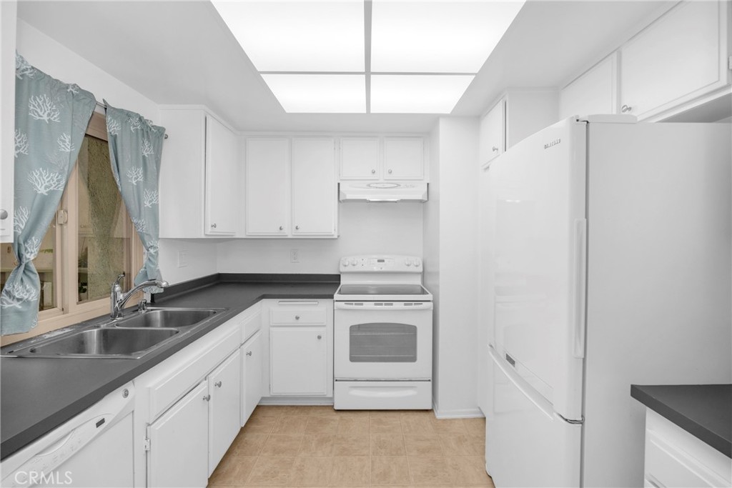 8777 Coral Springs Court 7H