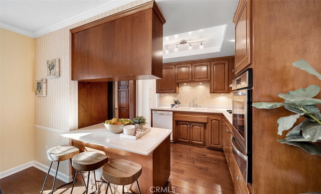 2431 Hartford Avenue