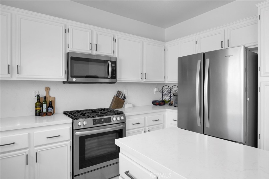 271 W Sparkleberry