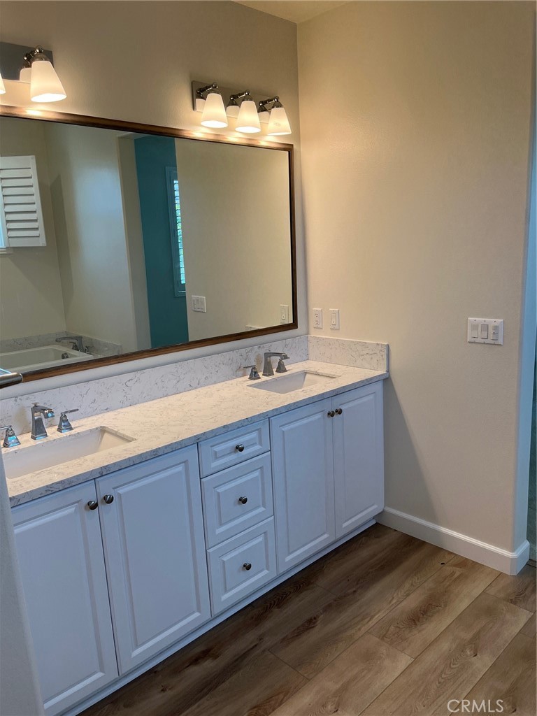 3996 S Somerston Way