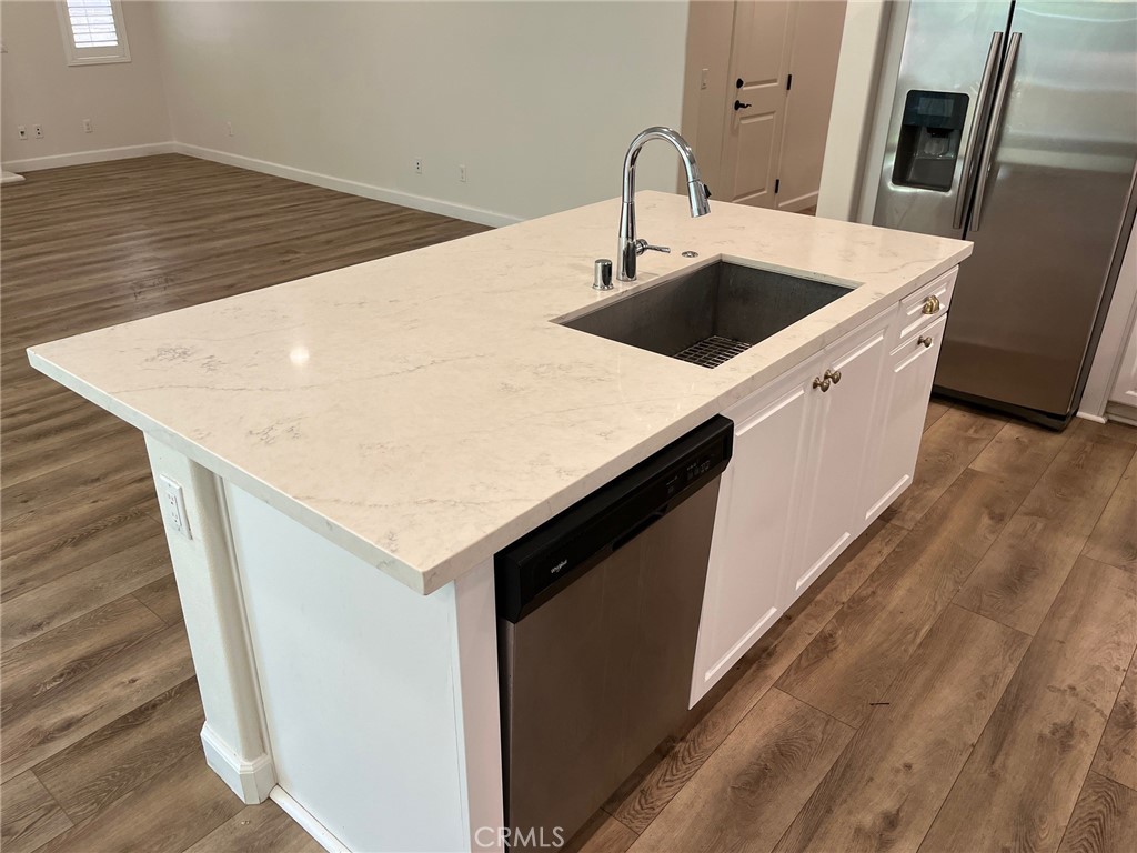 3996 S Somerston Way