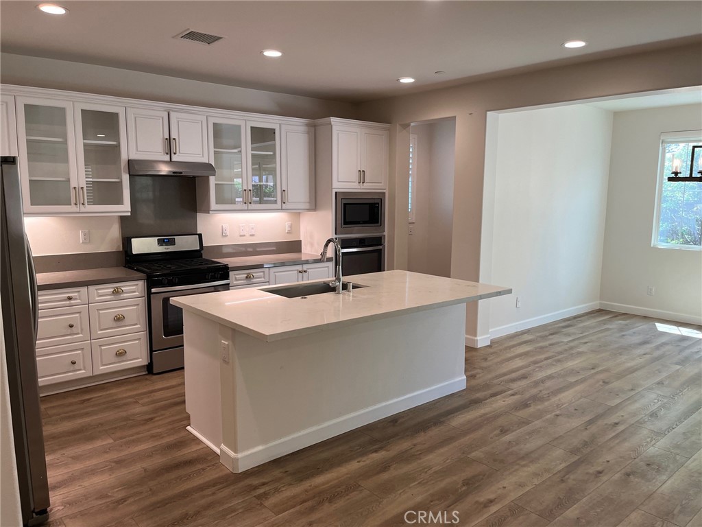 3996 S Somerston Way