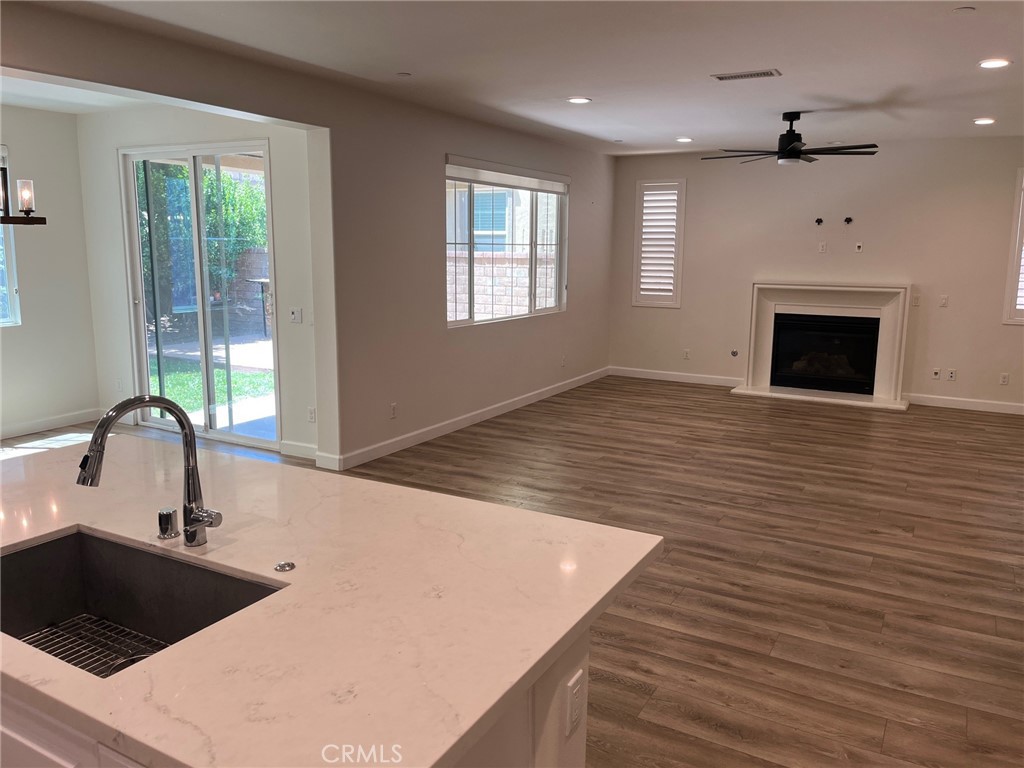 3996 S Somerston Way