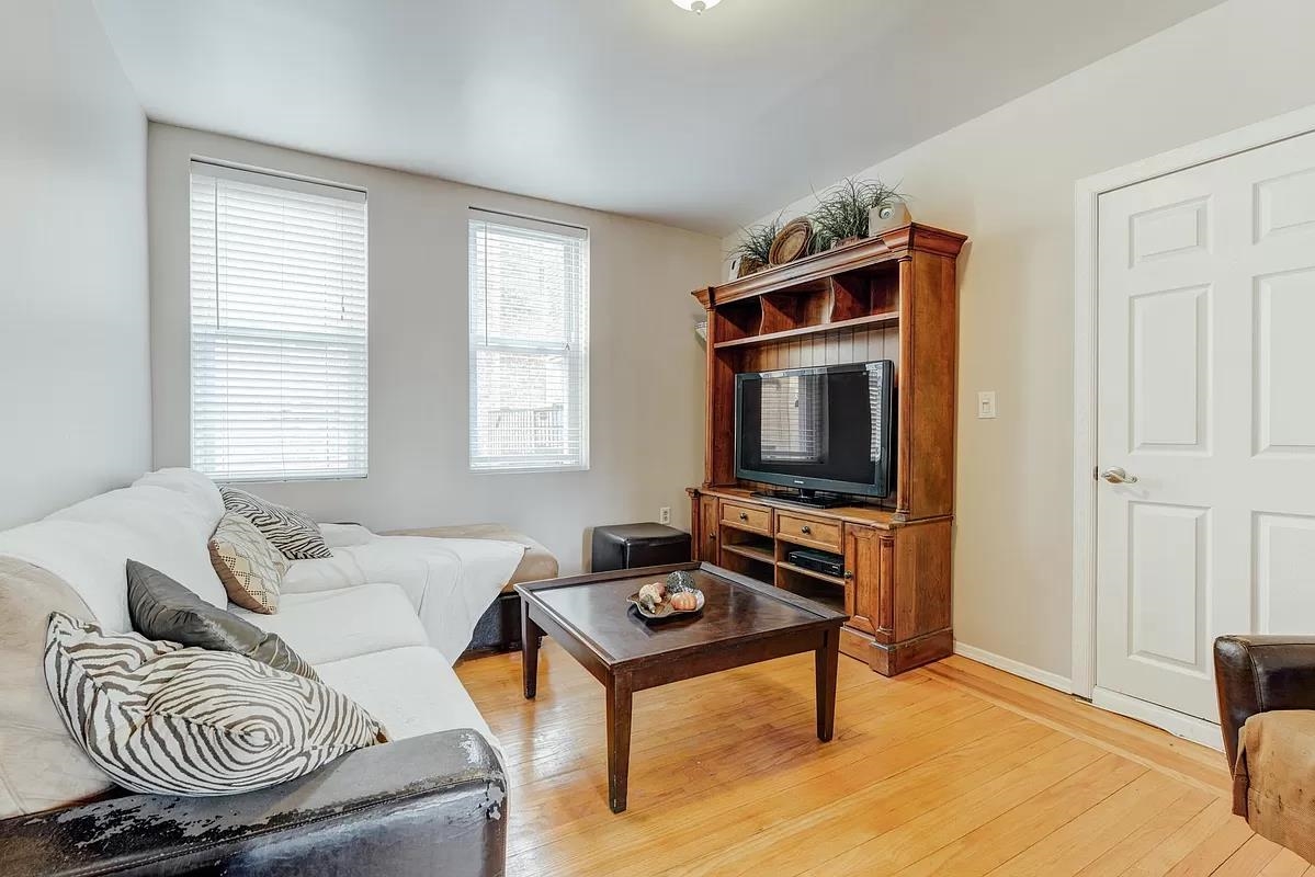 6009 BLVD EAST Unit: 2E