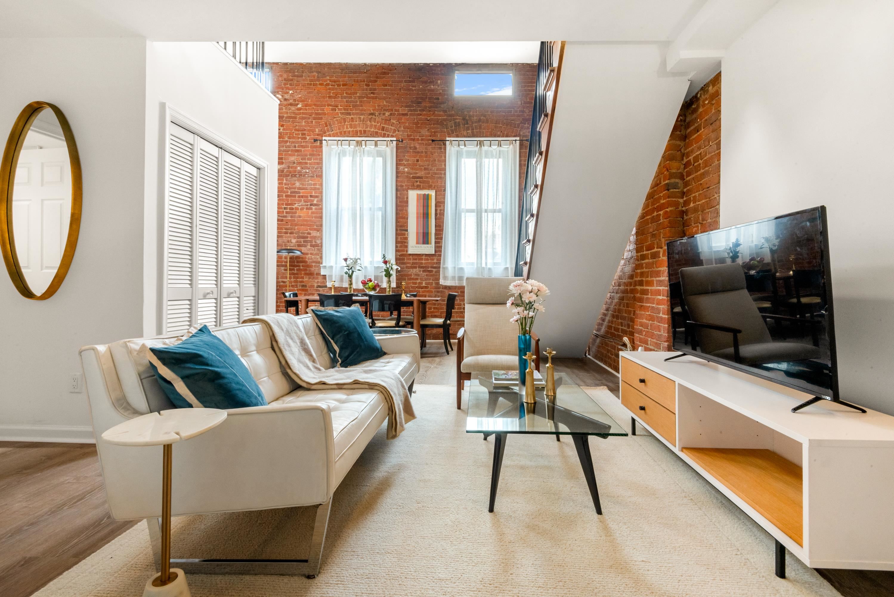 46 IRVING ST Unit: 2Rear