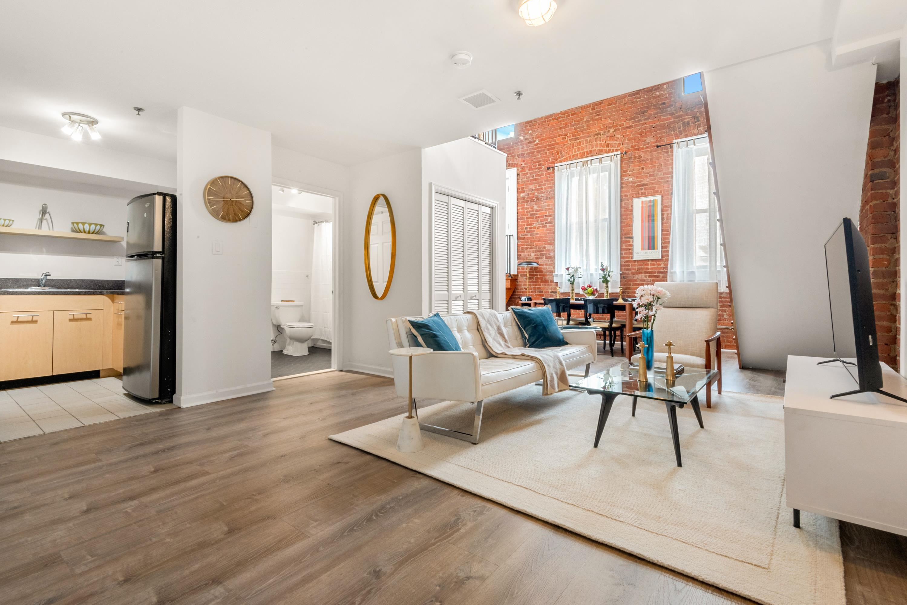 46 IRVING ST Unit: 2Rear