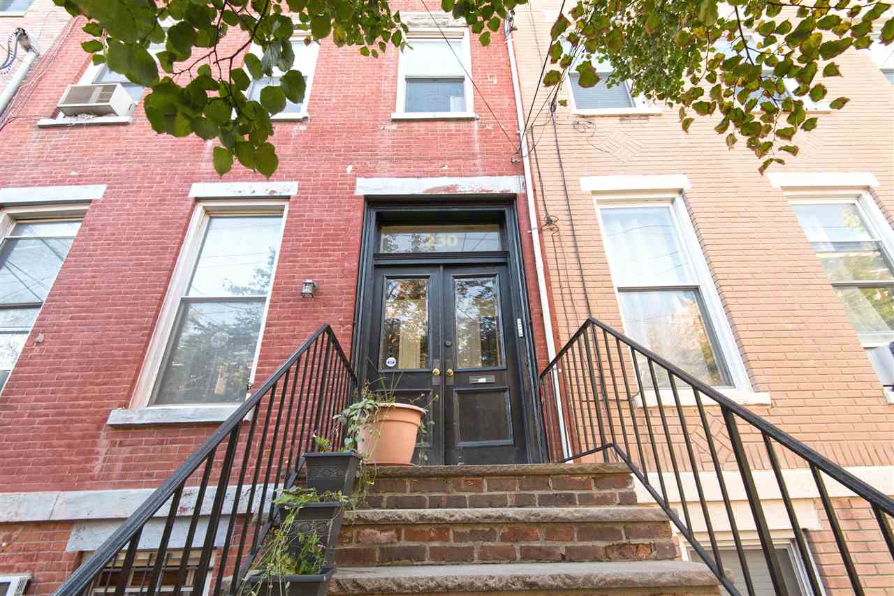230 GARDEN ST Unit: 1