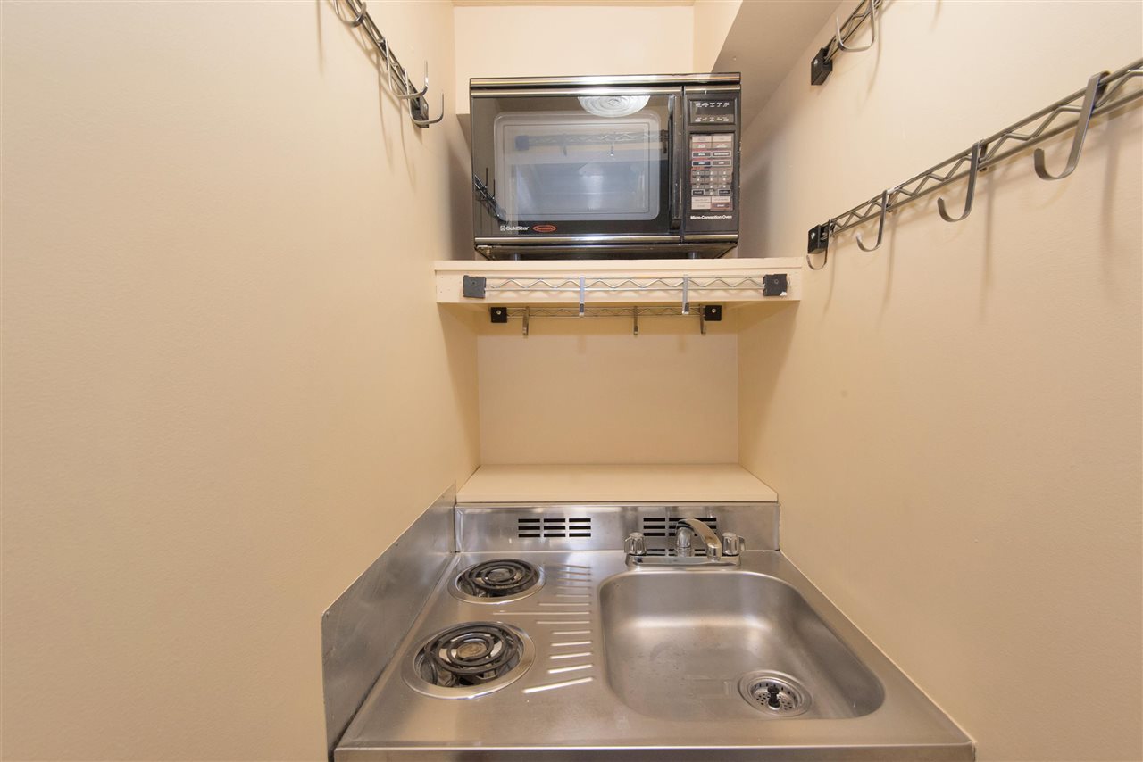 230 GARDEN ST Unit: 1