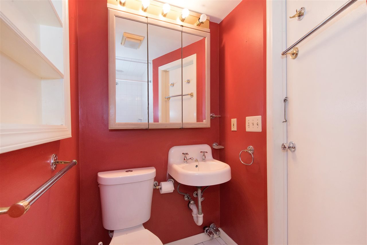 230 GARDEN ST Unit: 1