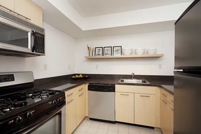 46 IRVING ST Unit: 2F