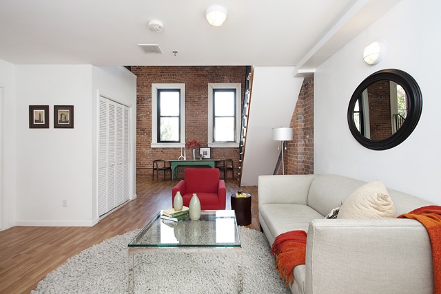 46 IRVING ST Unit: 2F