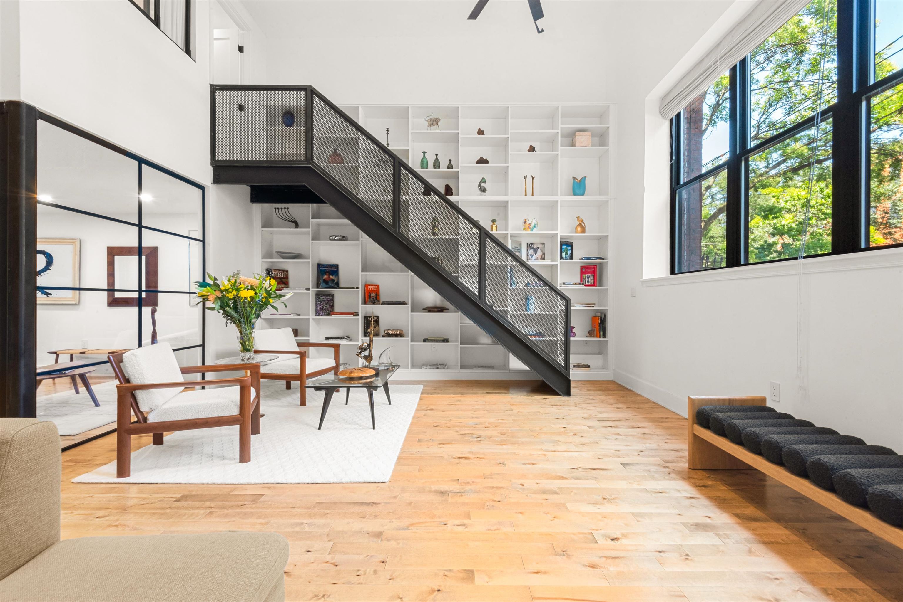299 PAVONIA AVE Unit: 108