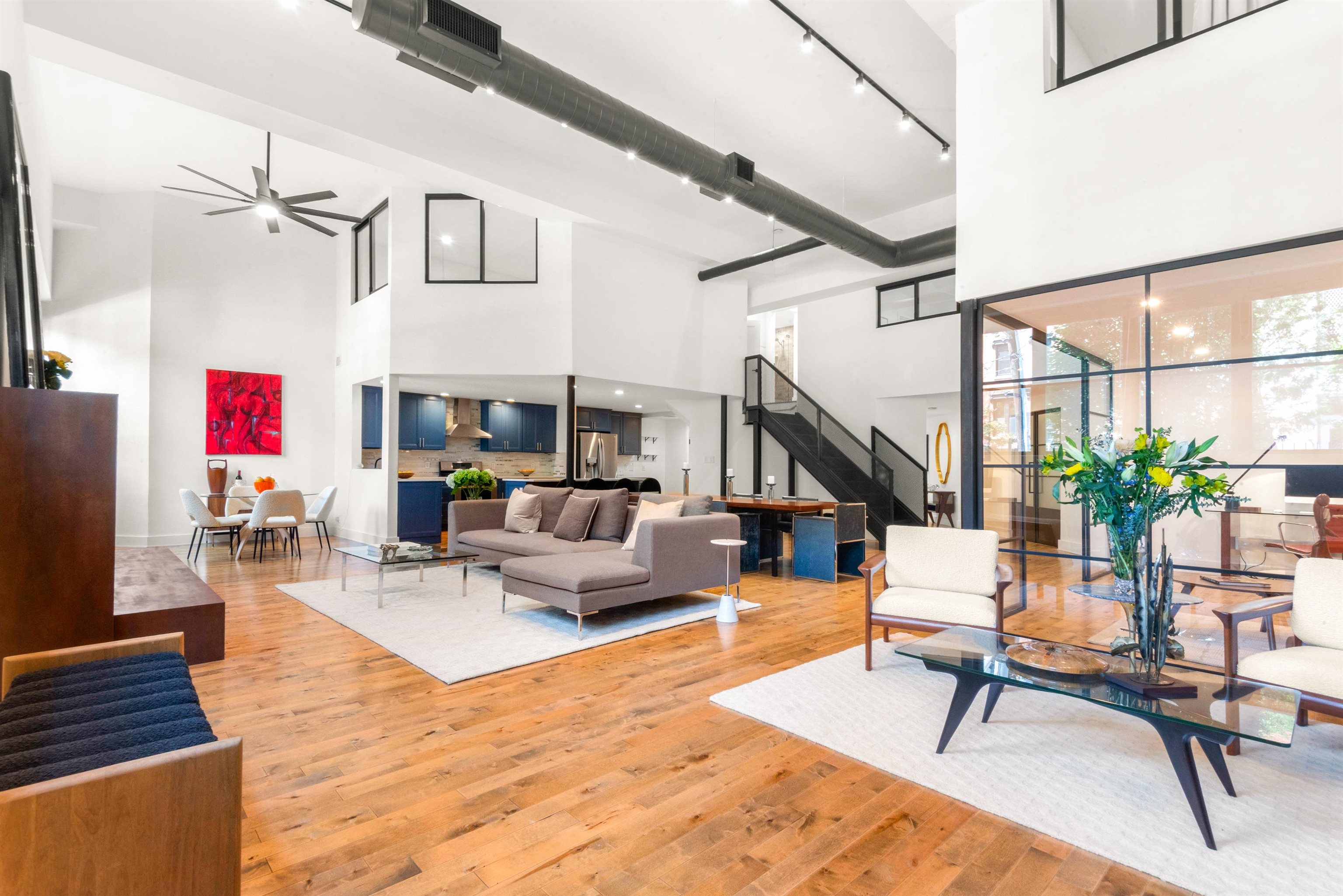 299 PAVONIA AVE Unit: 108