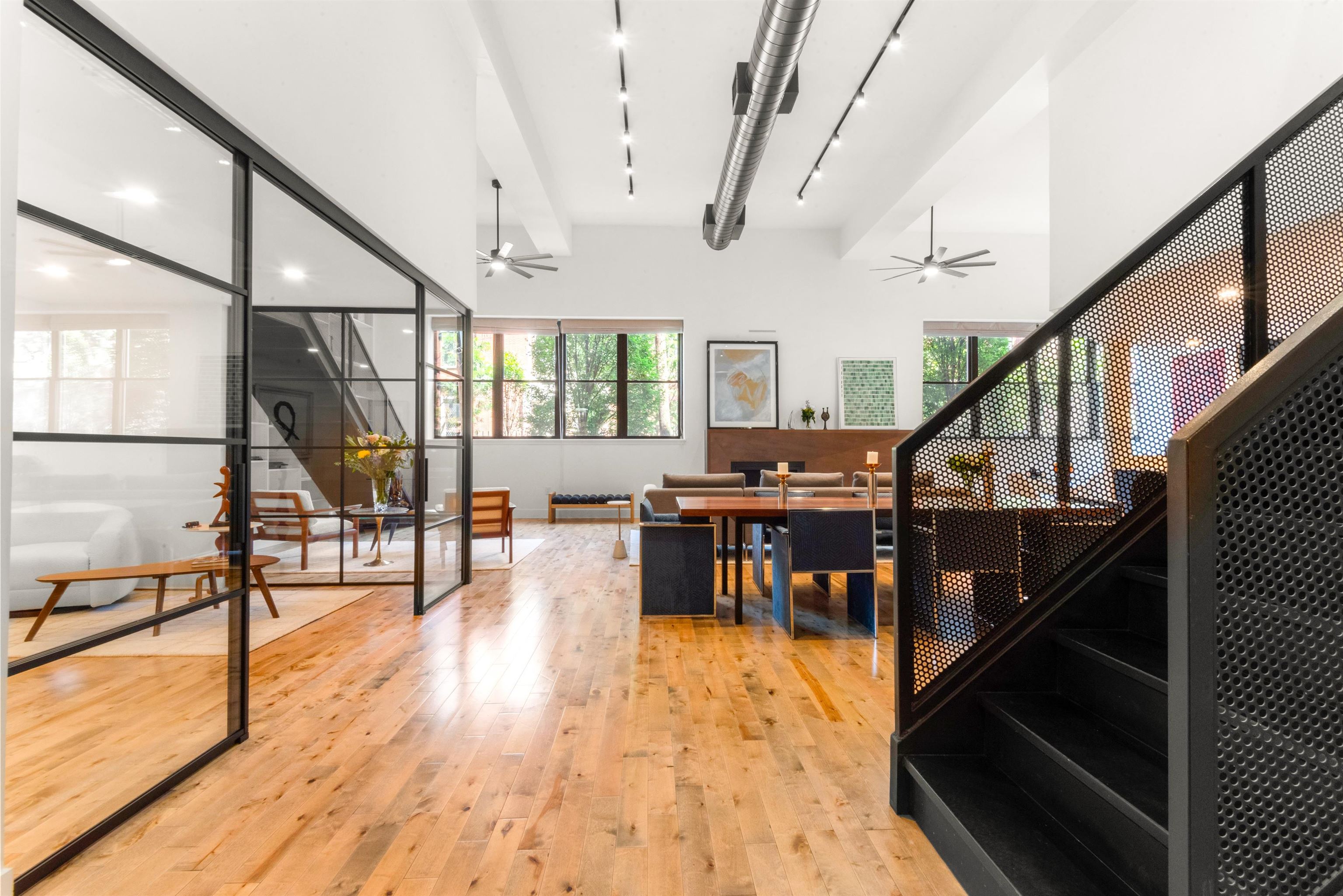 299 PAVONIA AVE Unit: 108