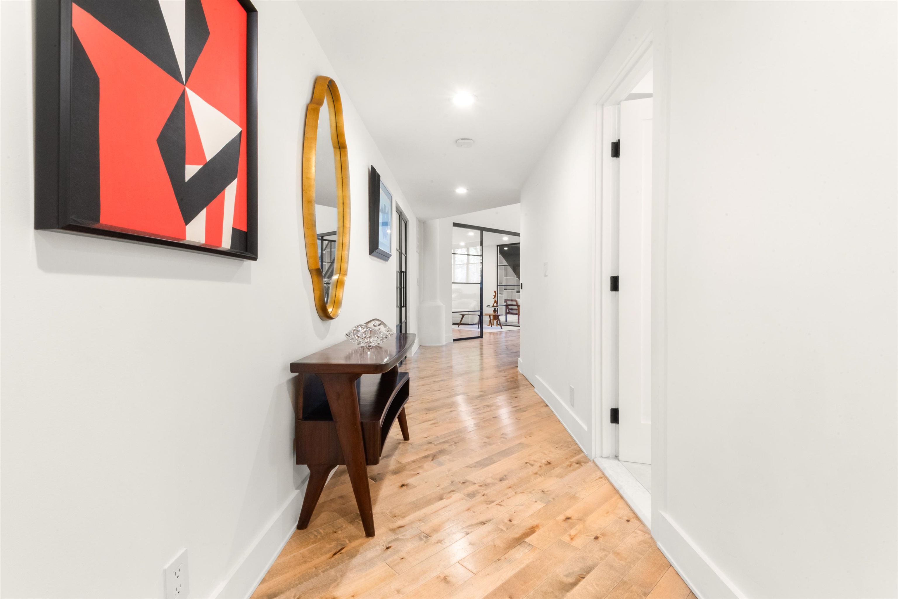 299 PAVONIA AVE Unit: 108