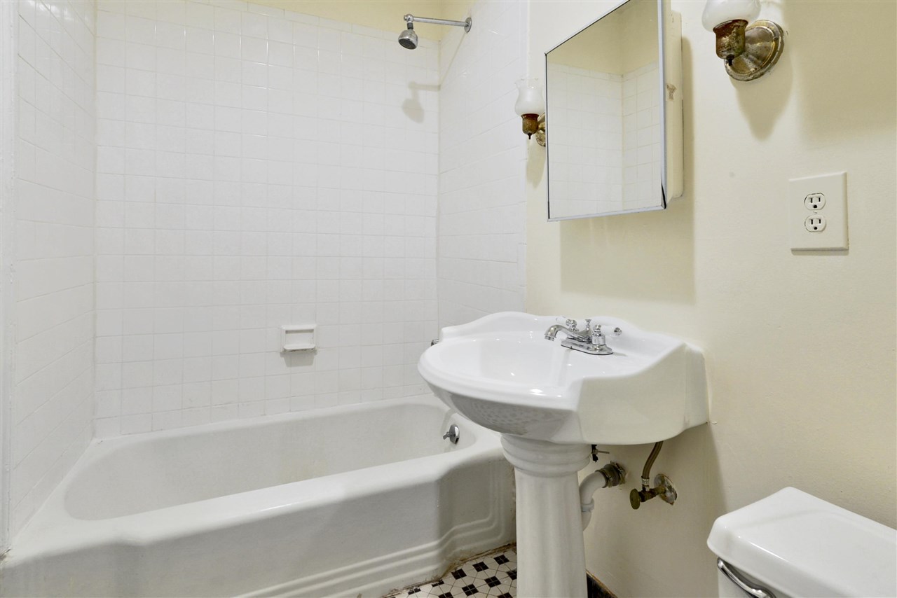 531 WASHINGTON ST Unit: 3