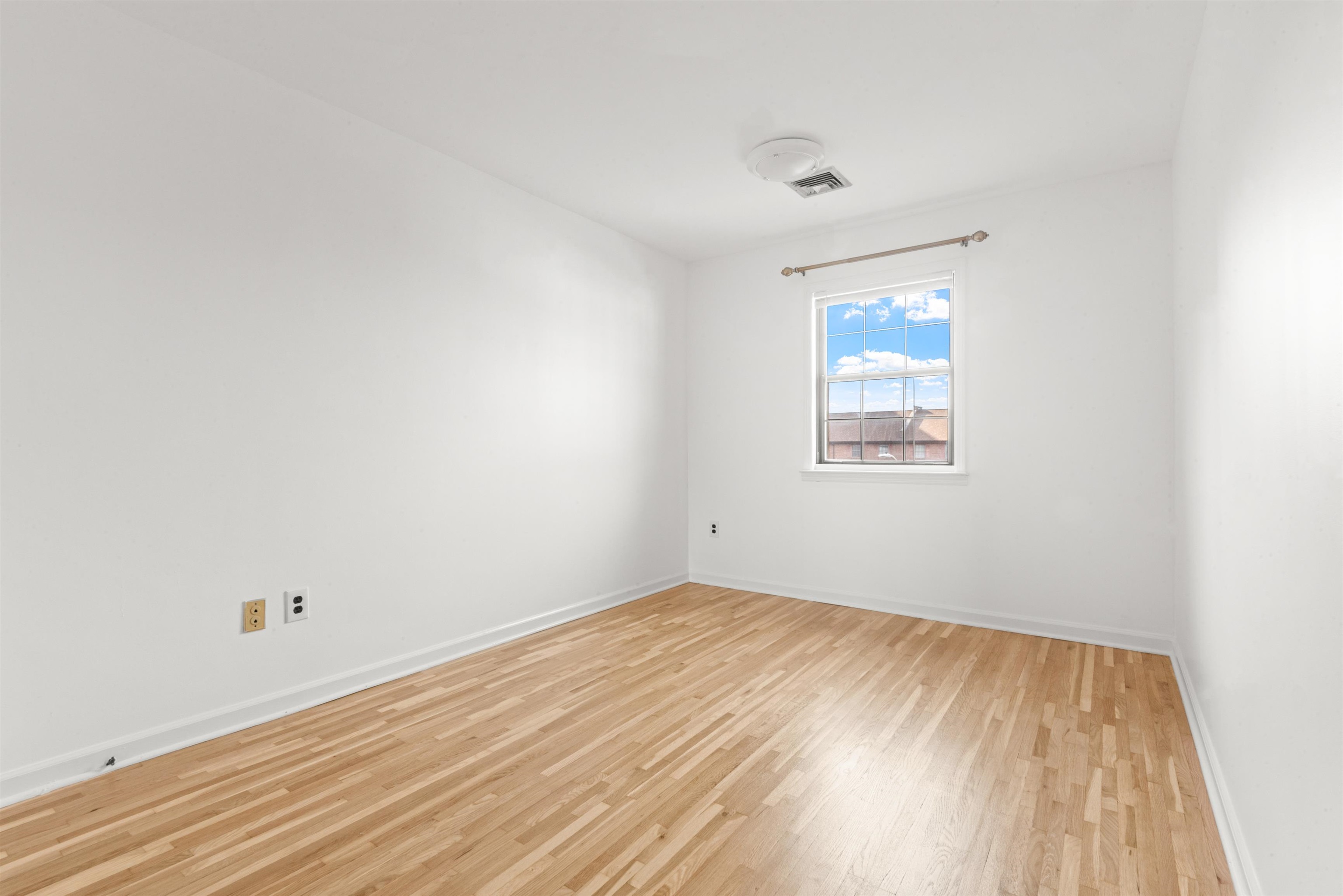 3651 MEADOW LANE