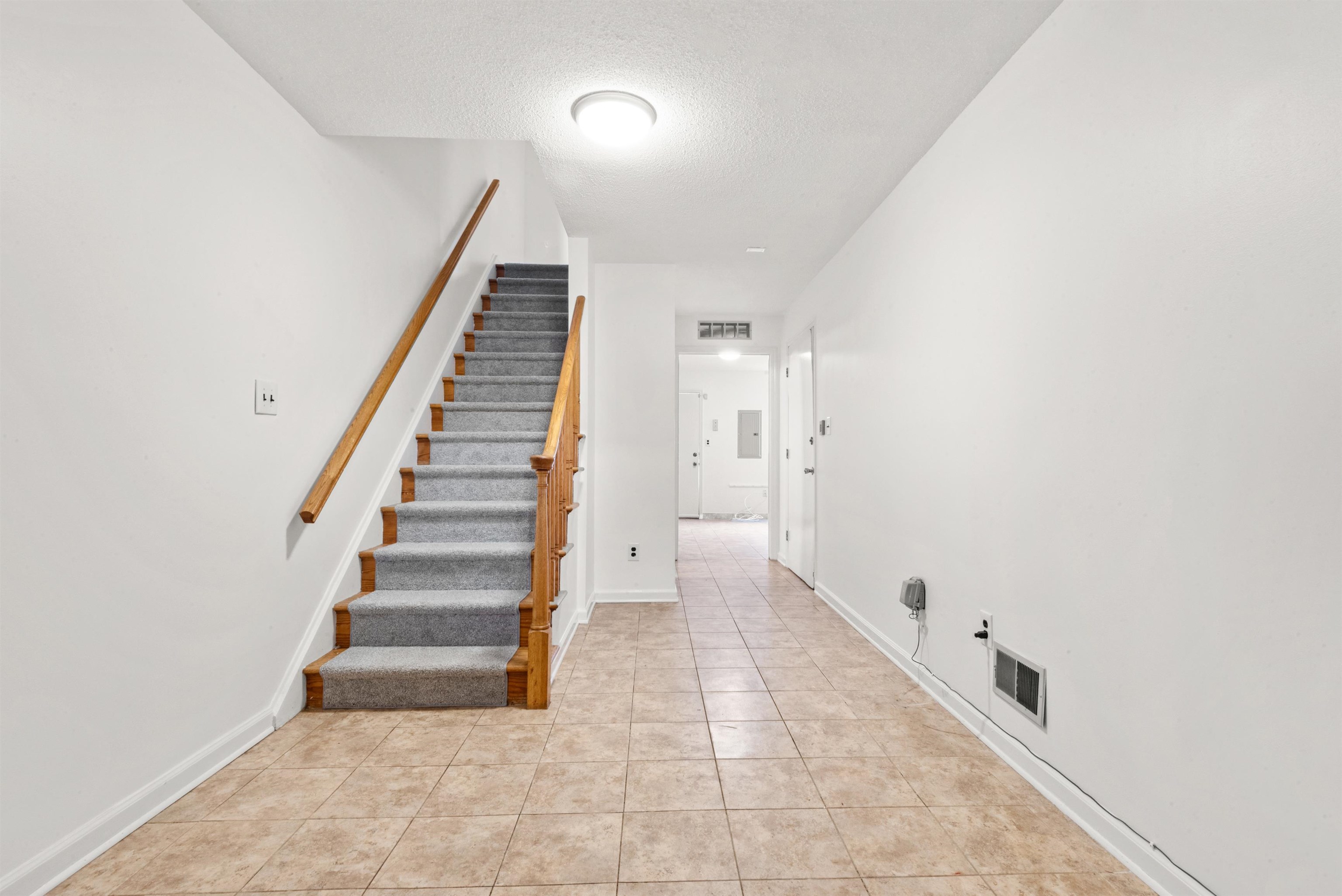 3651 MEADOW LANE
