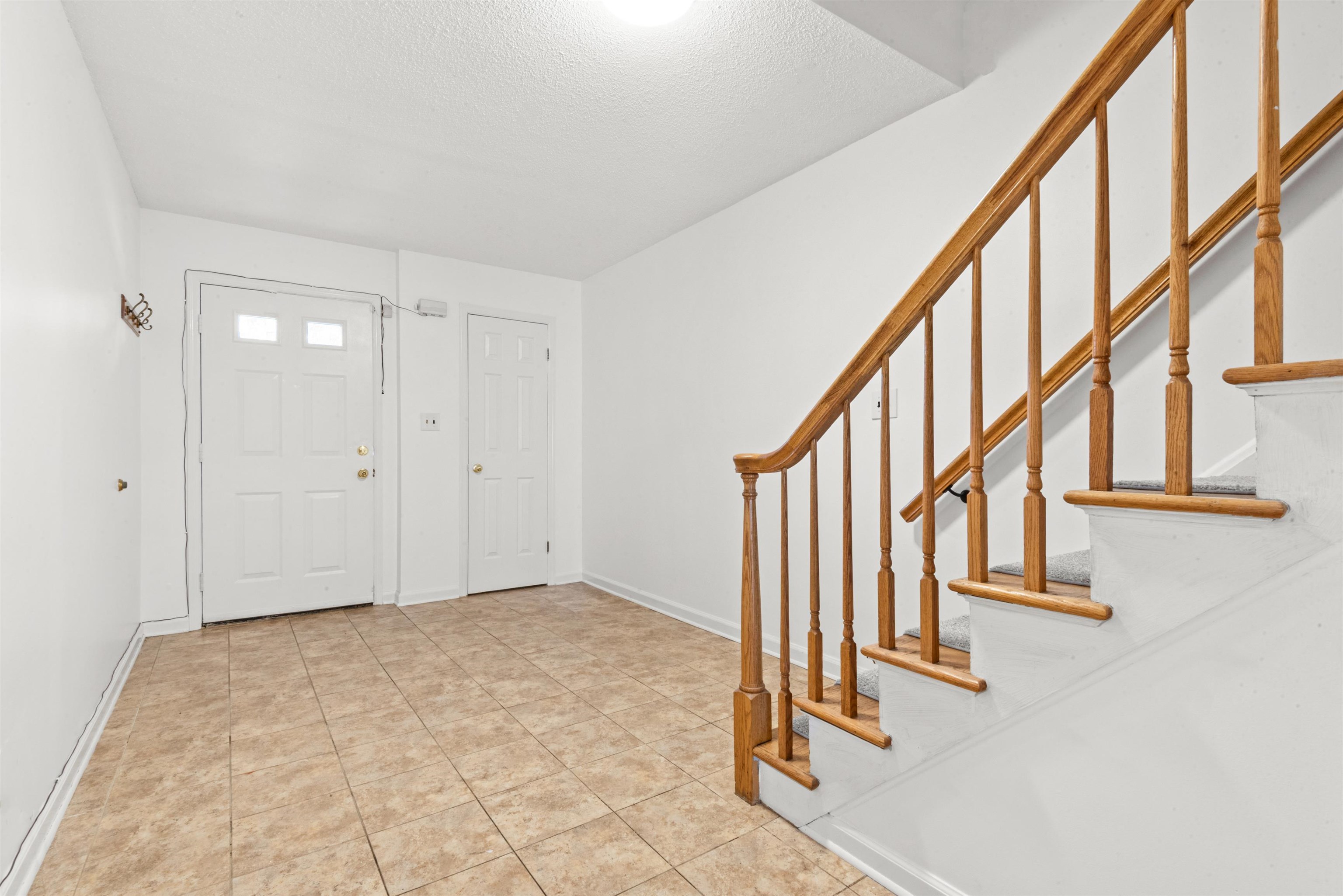 3651 MEADOW LANE