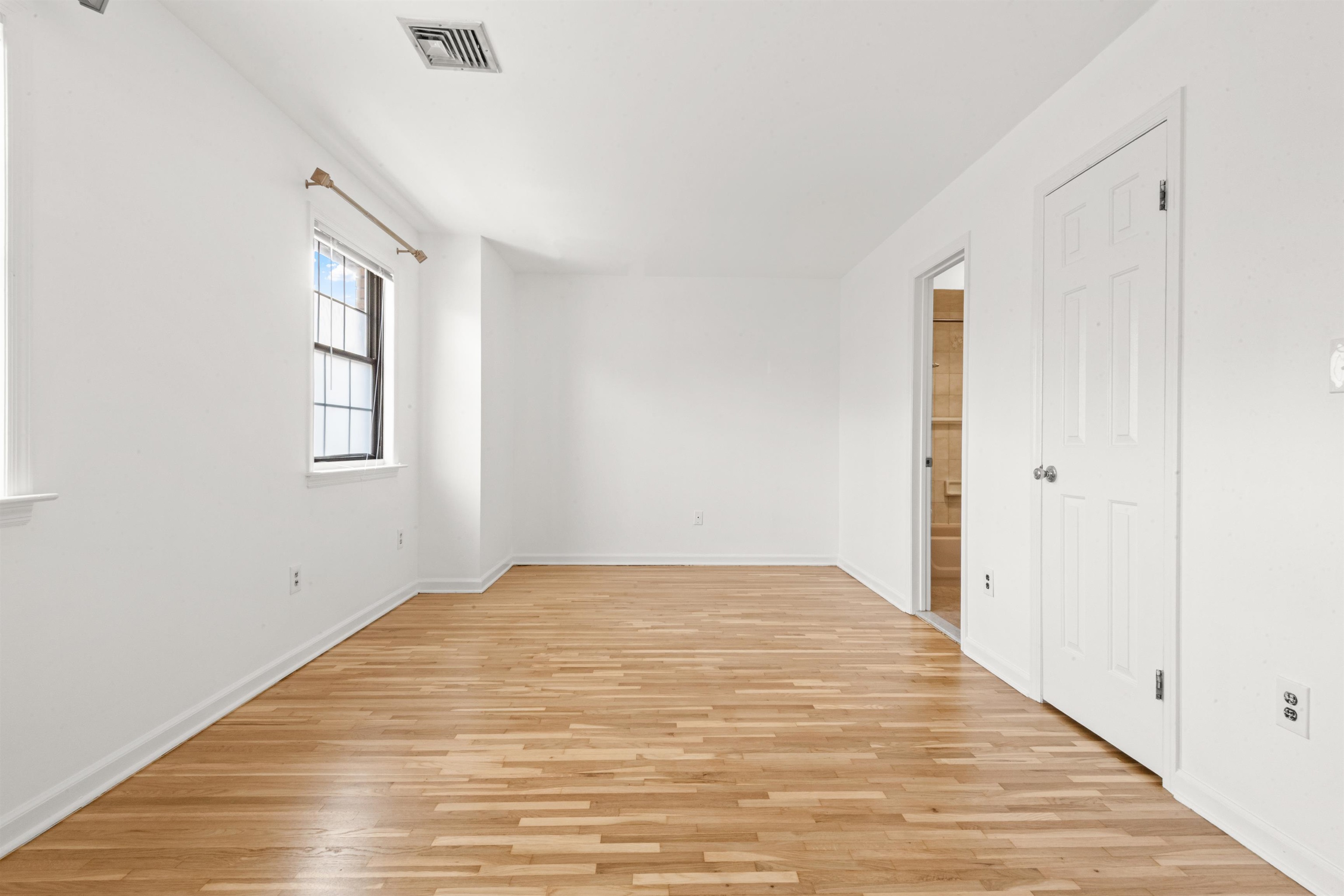 3651 MEADOW LANE