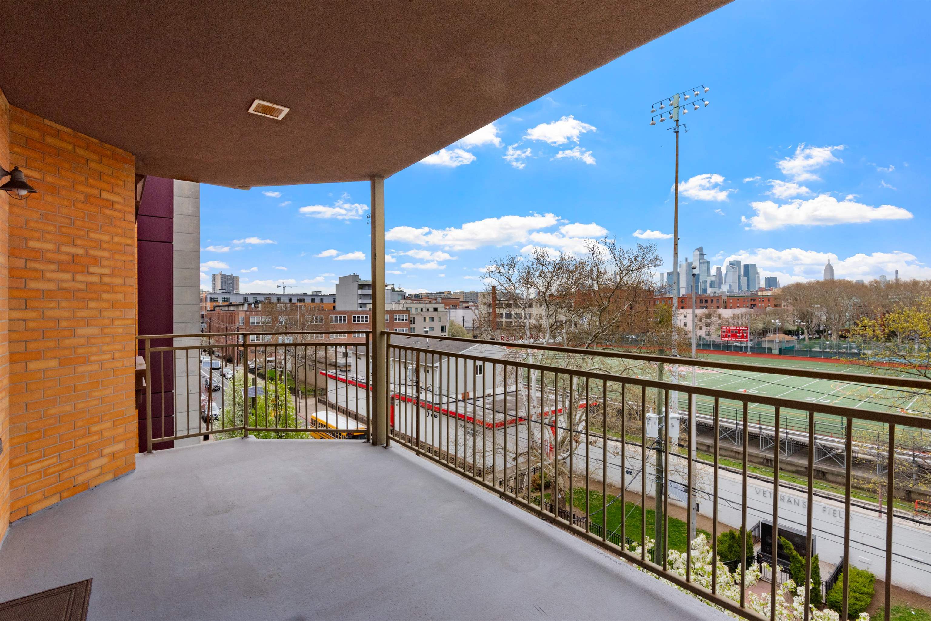 920 JEFFERSON ST Unit: 501