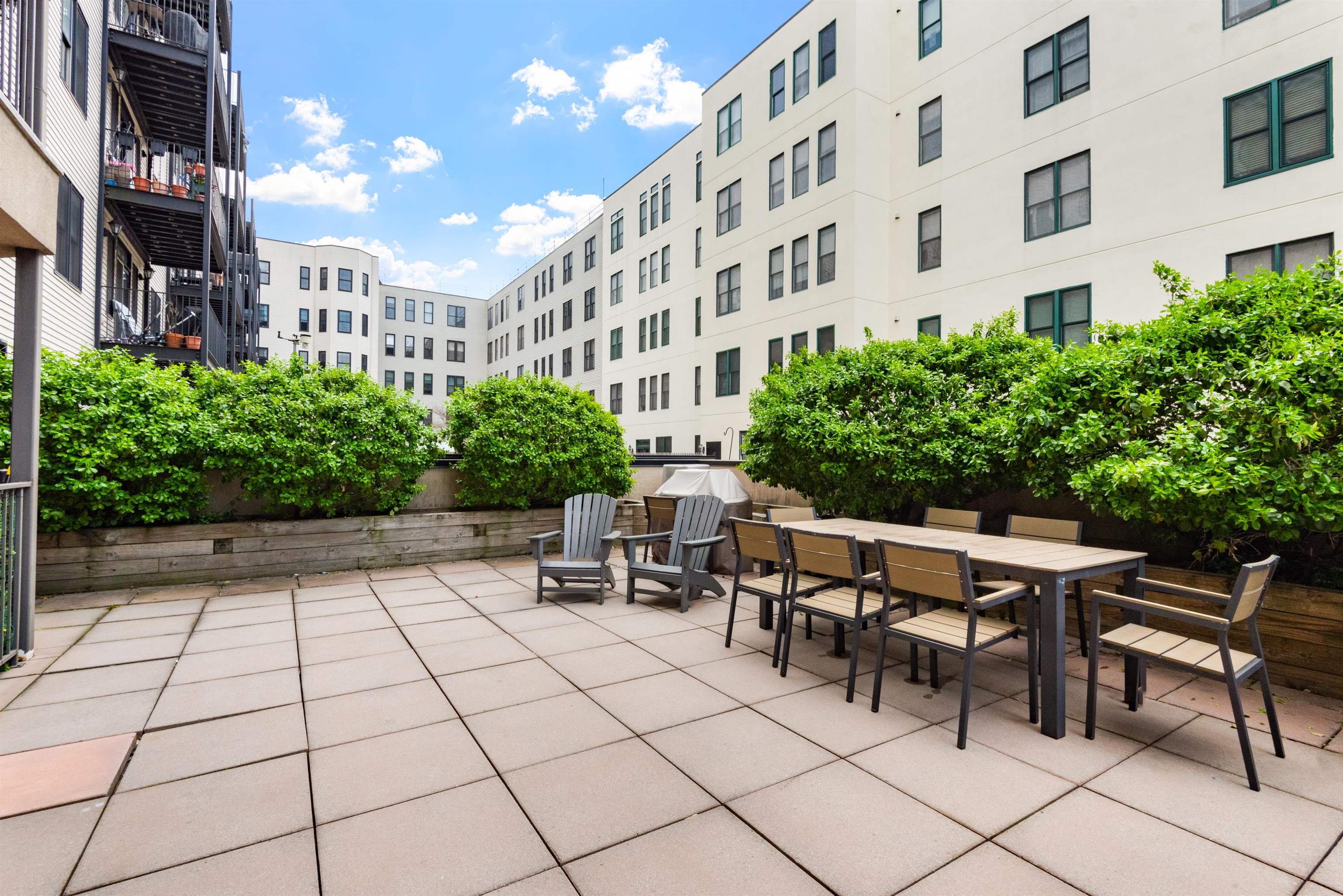920 JEFFERSON ST Unit: 501