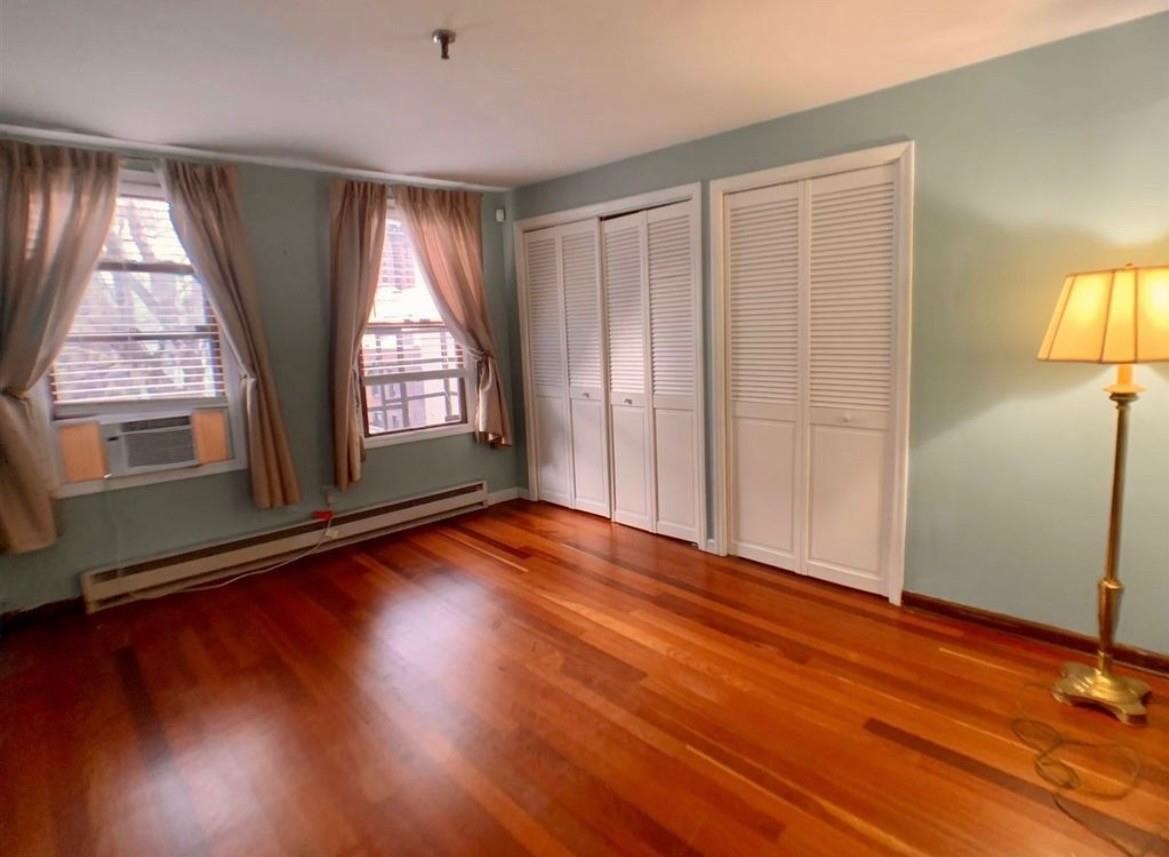 84 MONROE ST Unit: 4