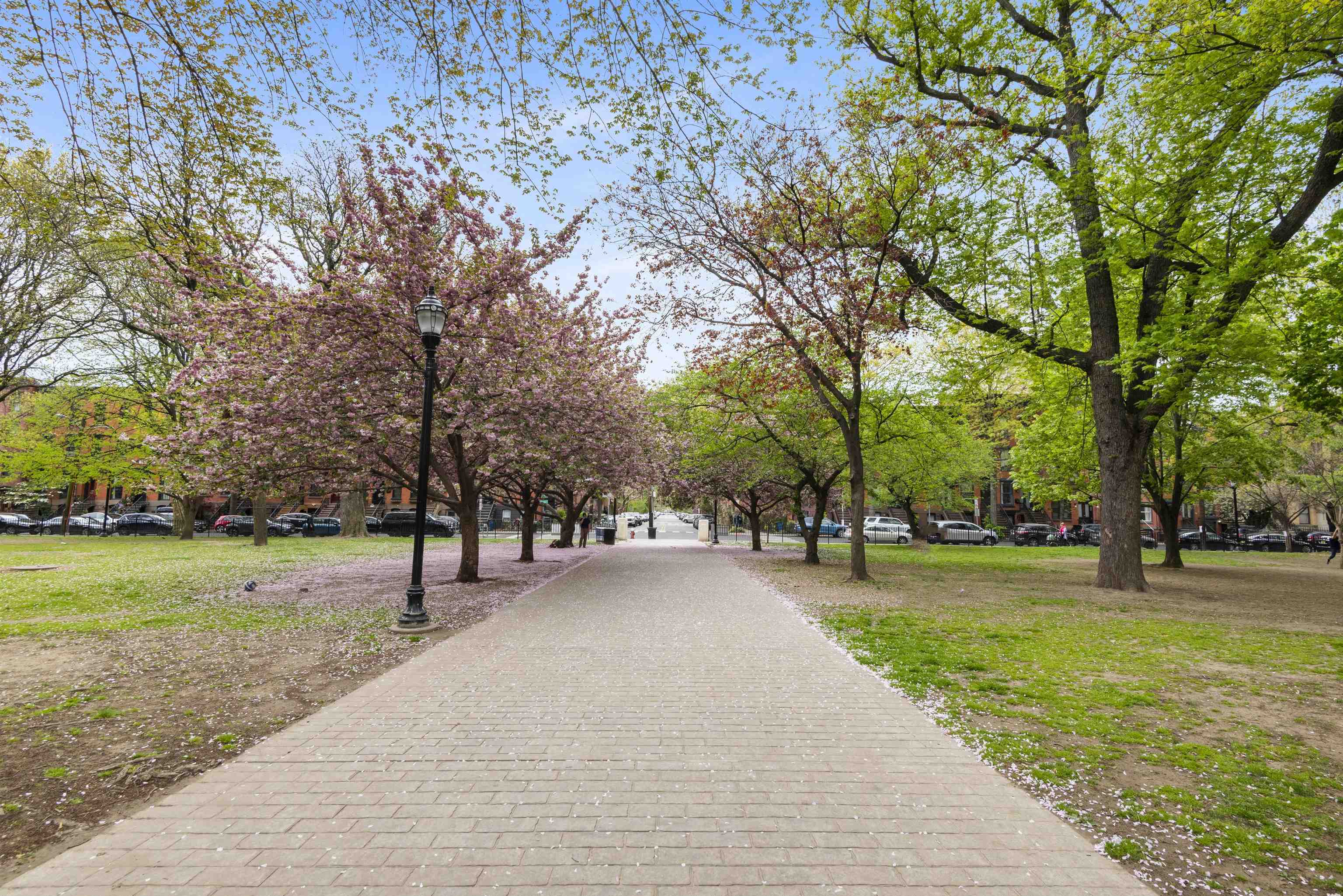 234 10TH ST Unit: 511