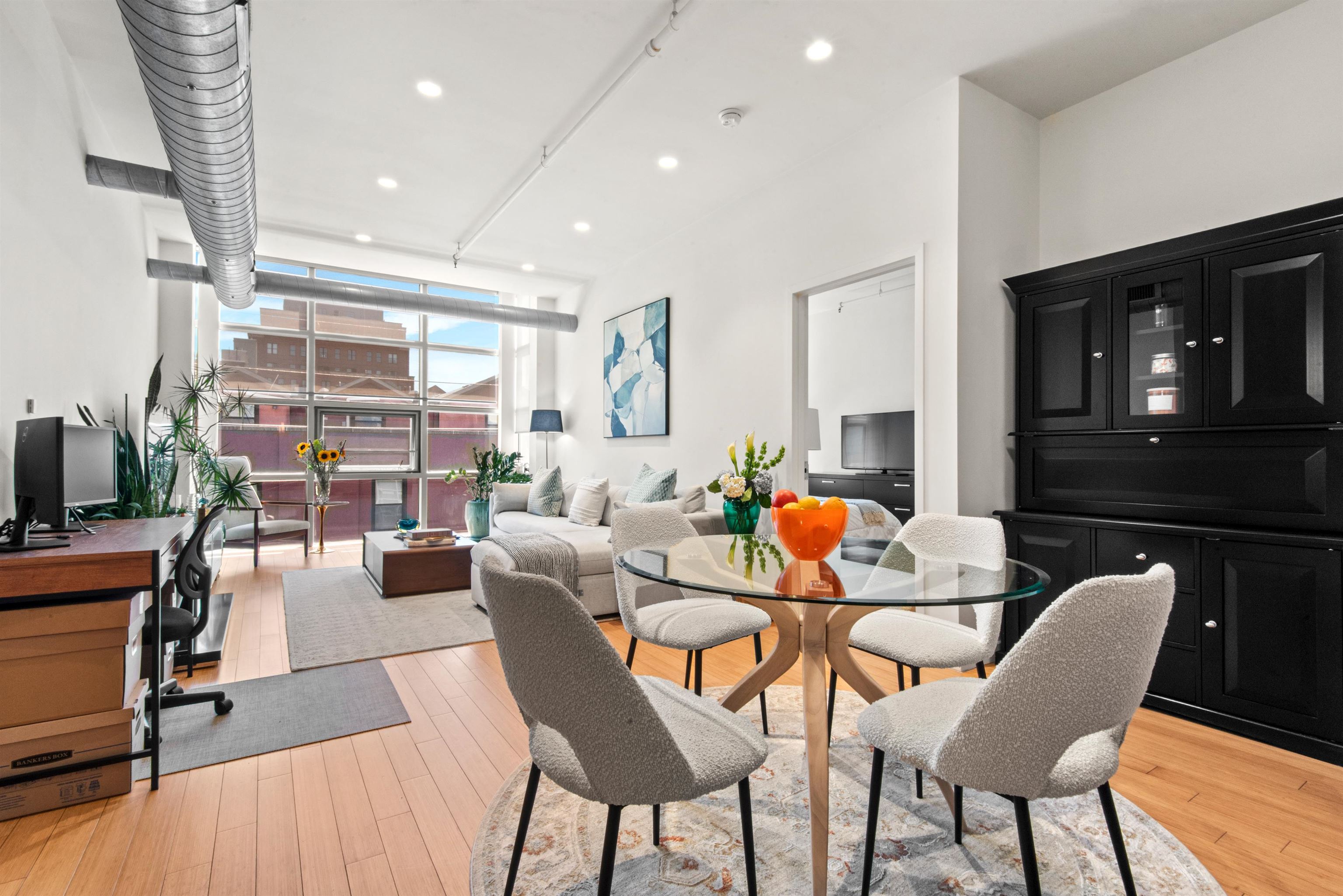 234 10TH ST Unit: 511