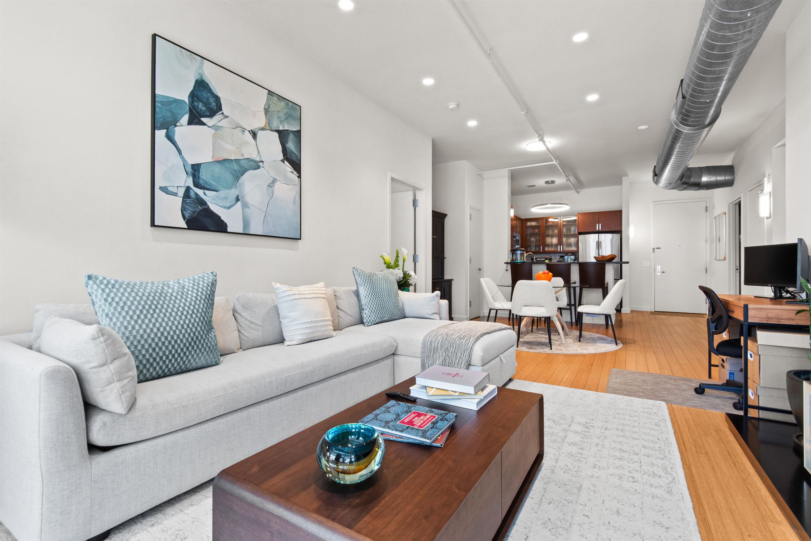 234 10TH ST Unit: 511