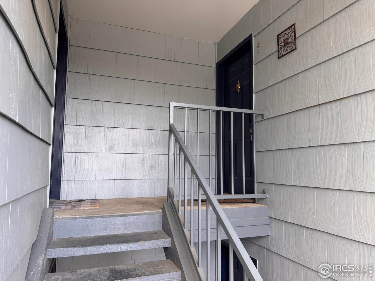 4658 White Rock Cir 5