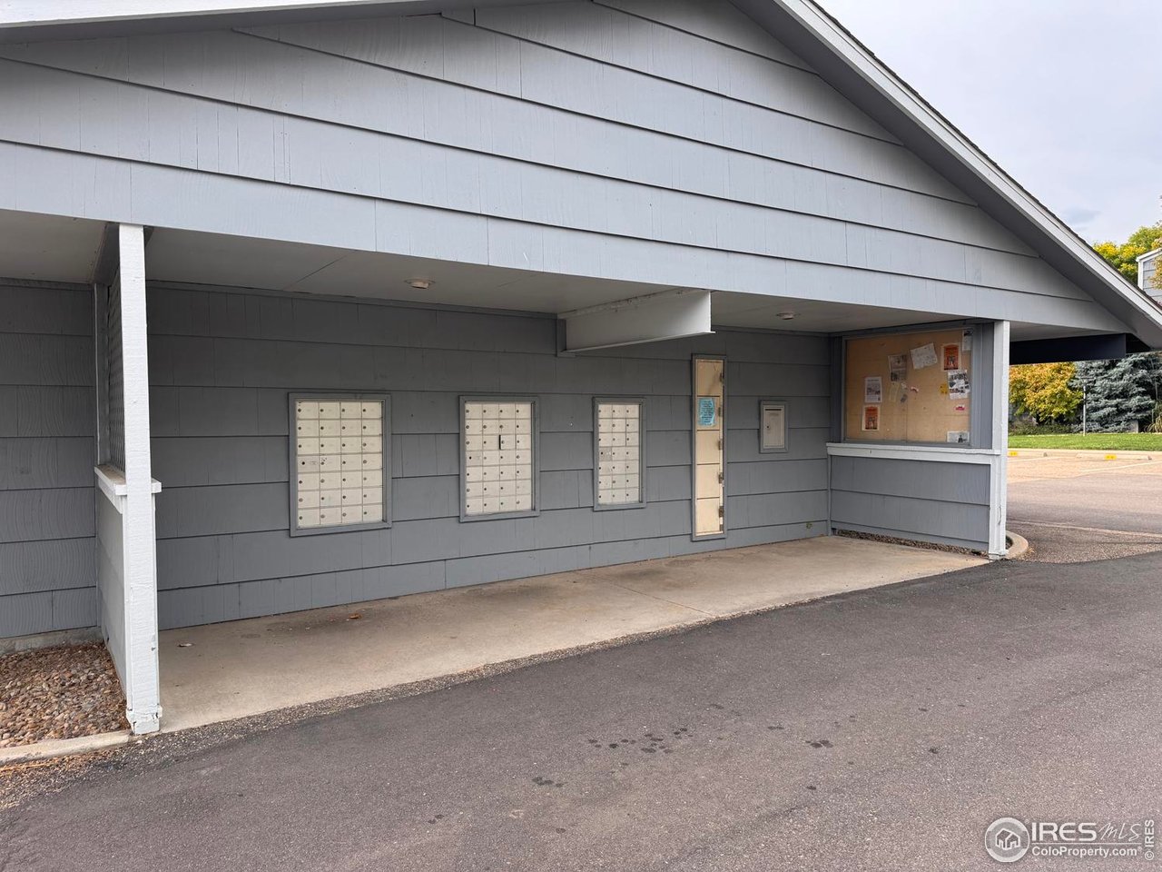 4658 White Rock Cir 5