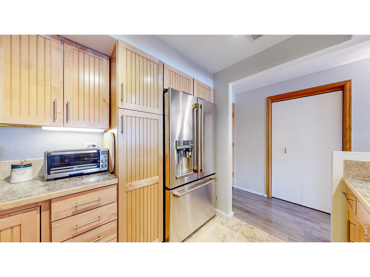 624 Pearl St 203