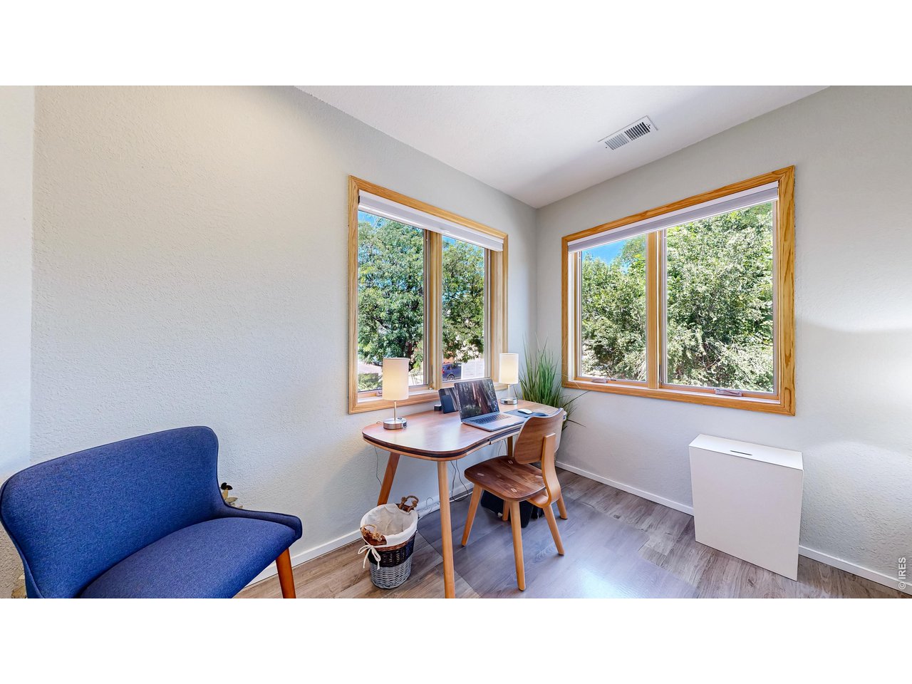 624 Pearl St 203